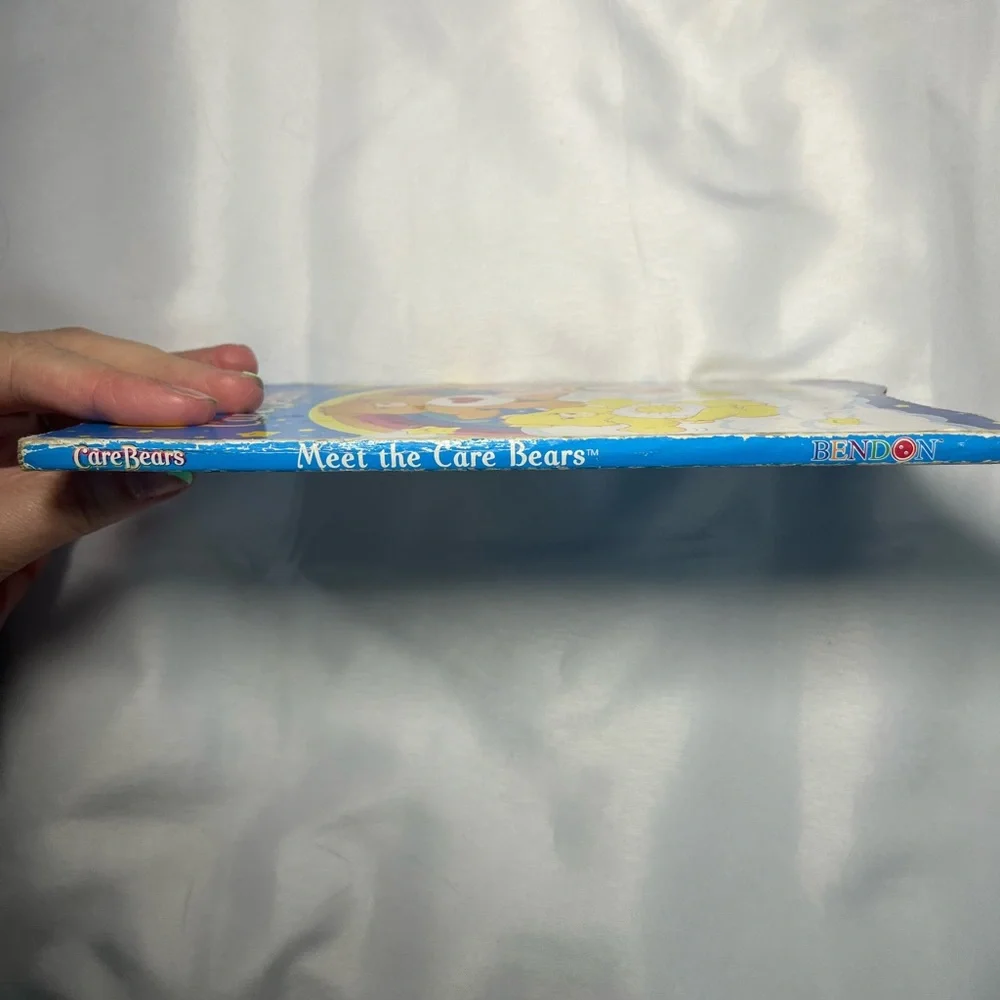 Meet The Care Bears 2010 Board‎ Book Bendon Rare Kids Book Preowned